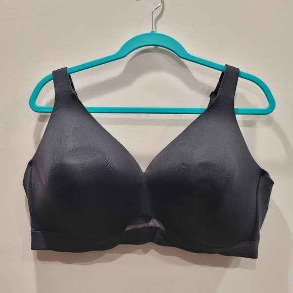 FURLOUGH SALE Cacique Lightly Lined No-Wire Black Bra - Sz 44DD US - Picture 2 of 7